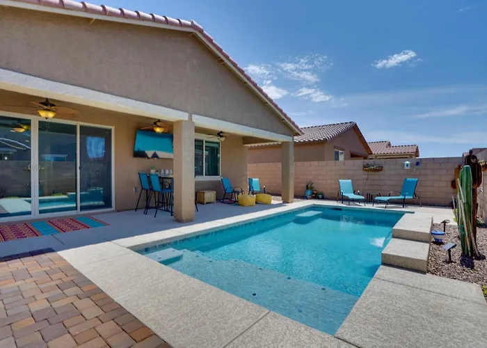 4br Retreat! Private Pool, Fire Pit! Holiday home