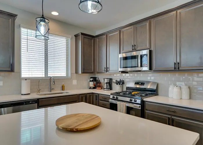 4br Retreat! Private Pool, Fire Pit! Holiday home *