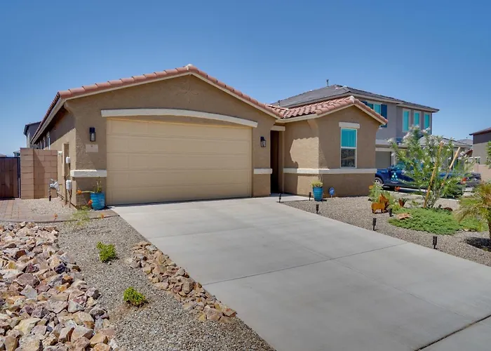 4br Retreat! Private Pool, Fire Pit! * Tucson